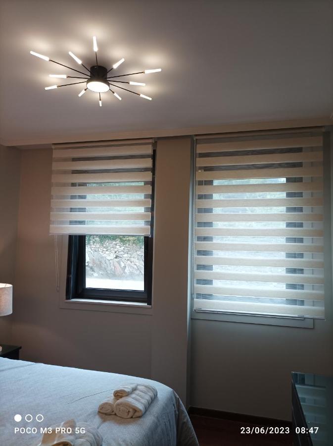 Apartamento Piscina 2G By Urraca Suites Viveiro Ngoại thất bức ảnh
